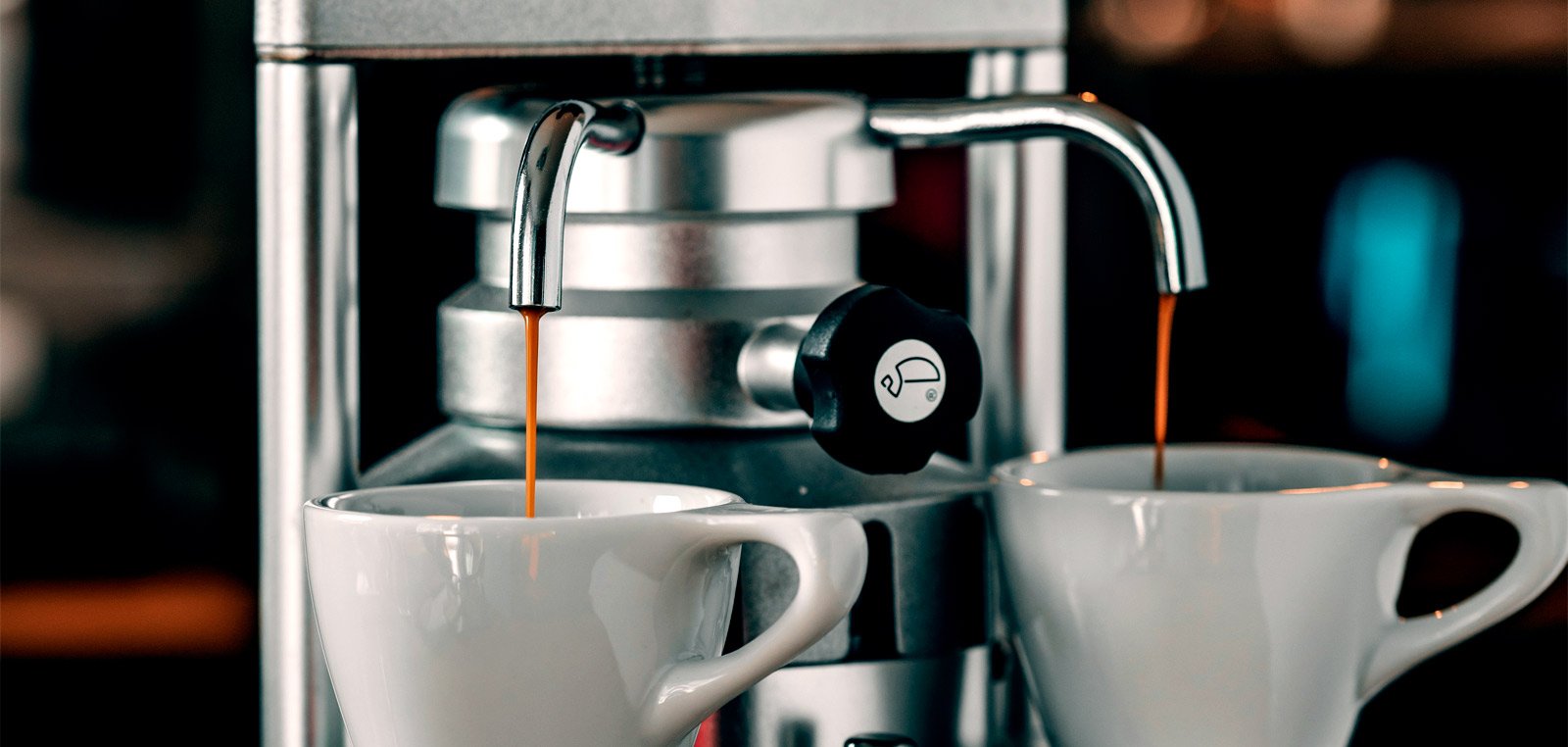 Echter Espresso mit dem Bacchi Espresso coffeesomething.de